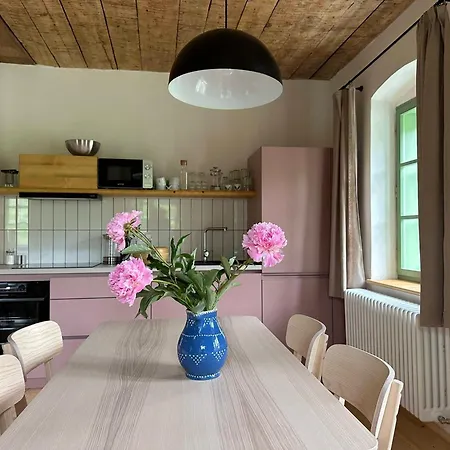 Landhaus Hodnov 17 *