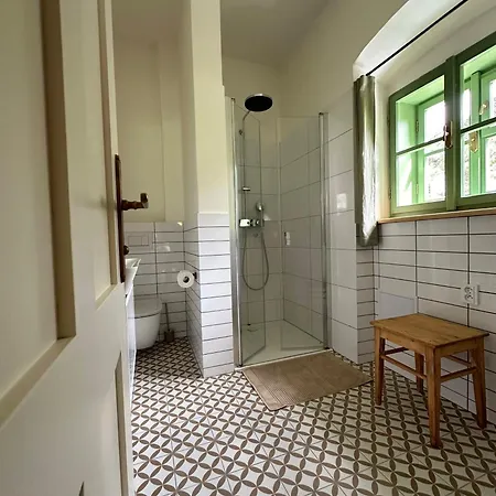 Landhaus Hodnov 17 *